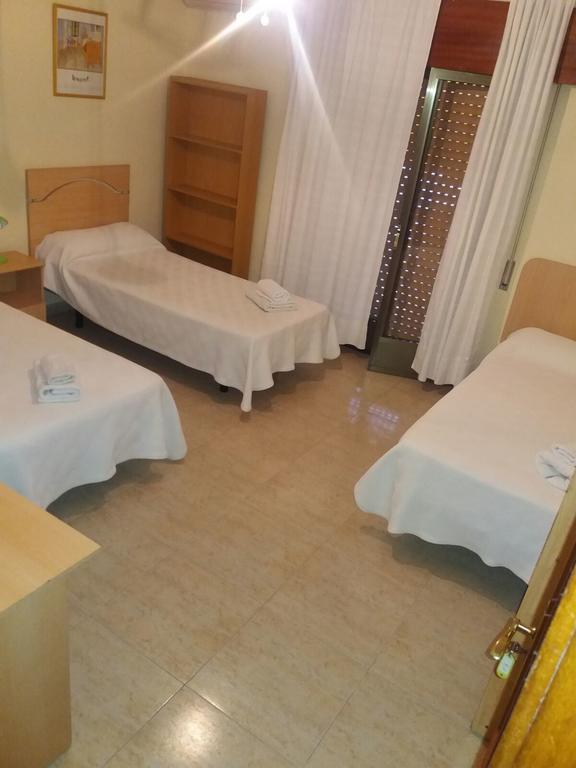Hostal Jose Luis 布鲁内特 外观 照片